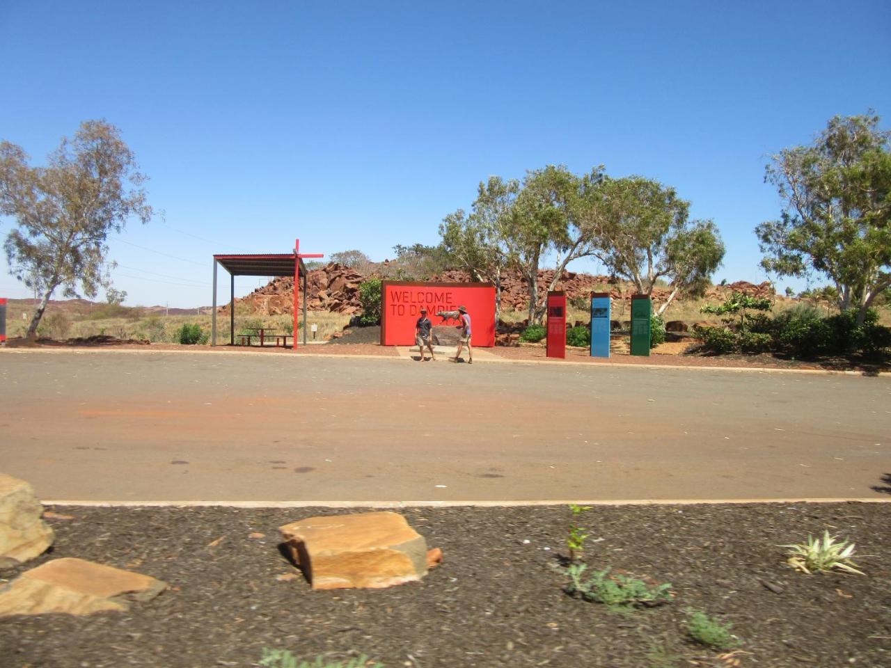 Dampier Mermaid Hotel Karratha Exterior photo