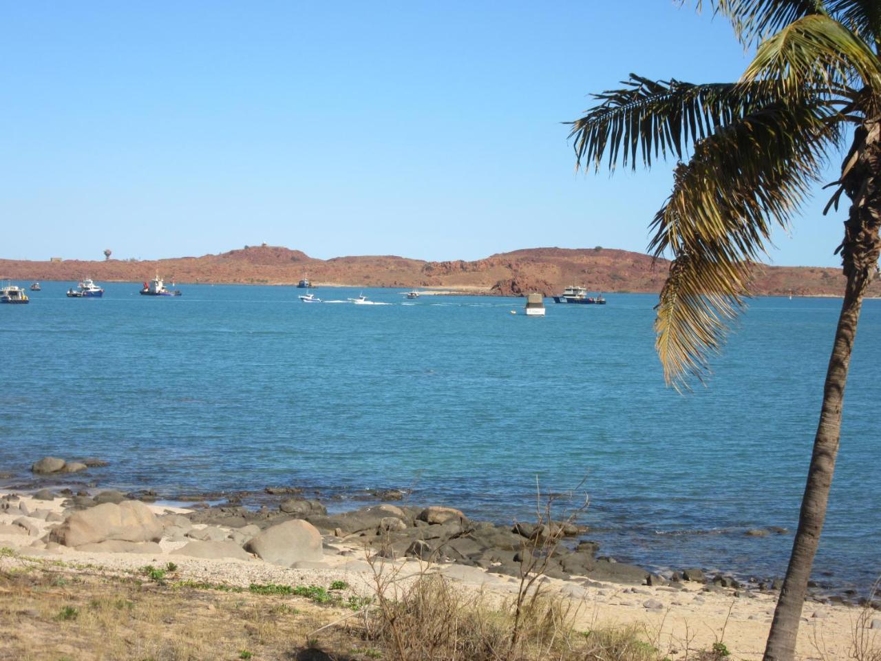 Dampier Mermaid Hotel Karratha Exterior photo