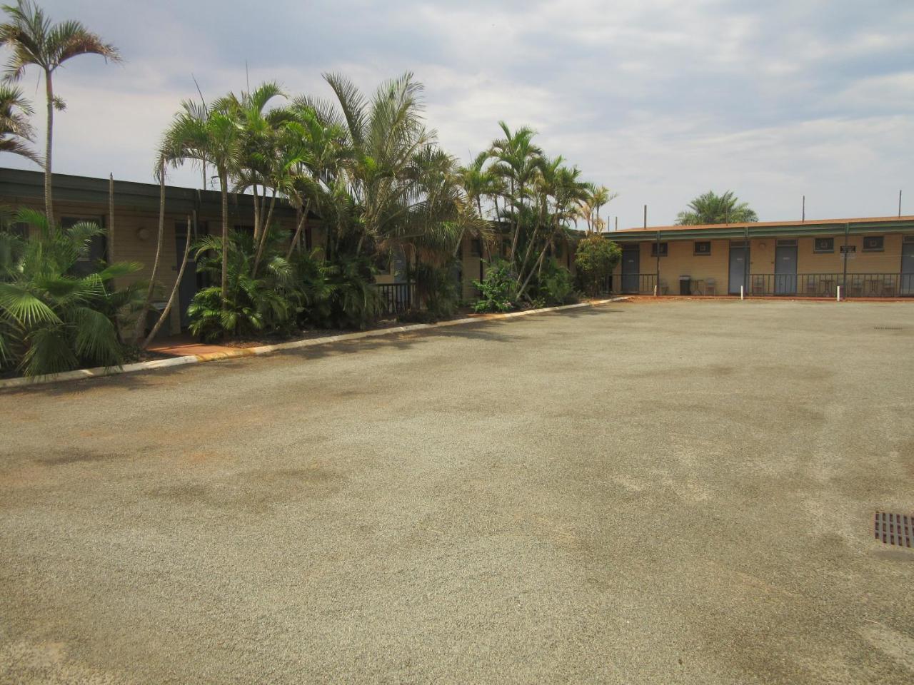 Dampier Mermaid Hotel Karratha Exterior photo